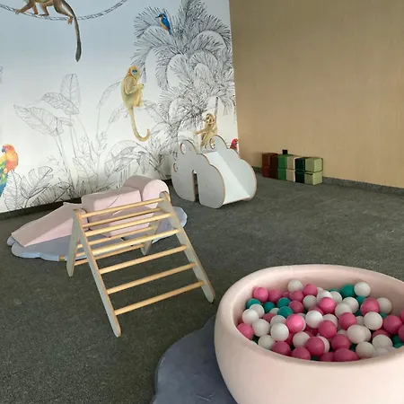 Mini On The Cliff Rewal